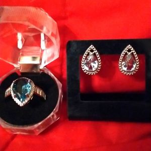 - 🌸SALE! Gorgeous set of silver with sapphire blue stone ring and earrings